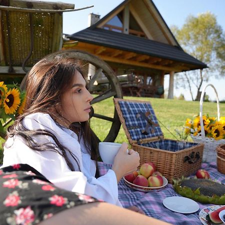 Odludomki Villa Smerek Bagian luar foto